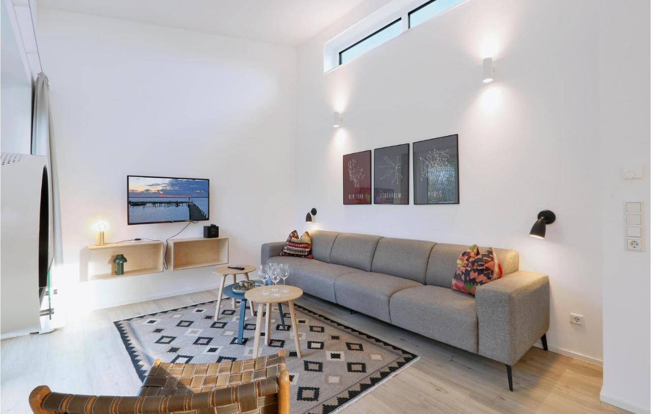 Lovely Home In Lembruch-Duemmer See With Wifi エクステリア 写真